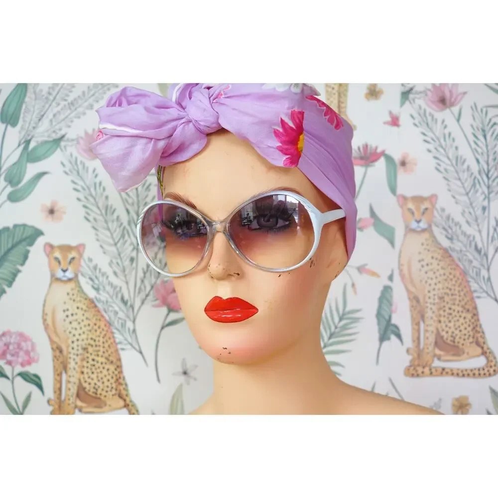 1970s Foster Grant Sunglasses USA Coastal Grandma Retro Boho Hippie